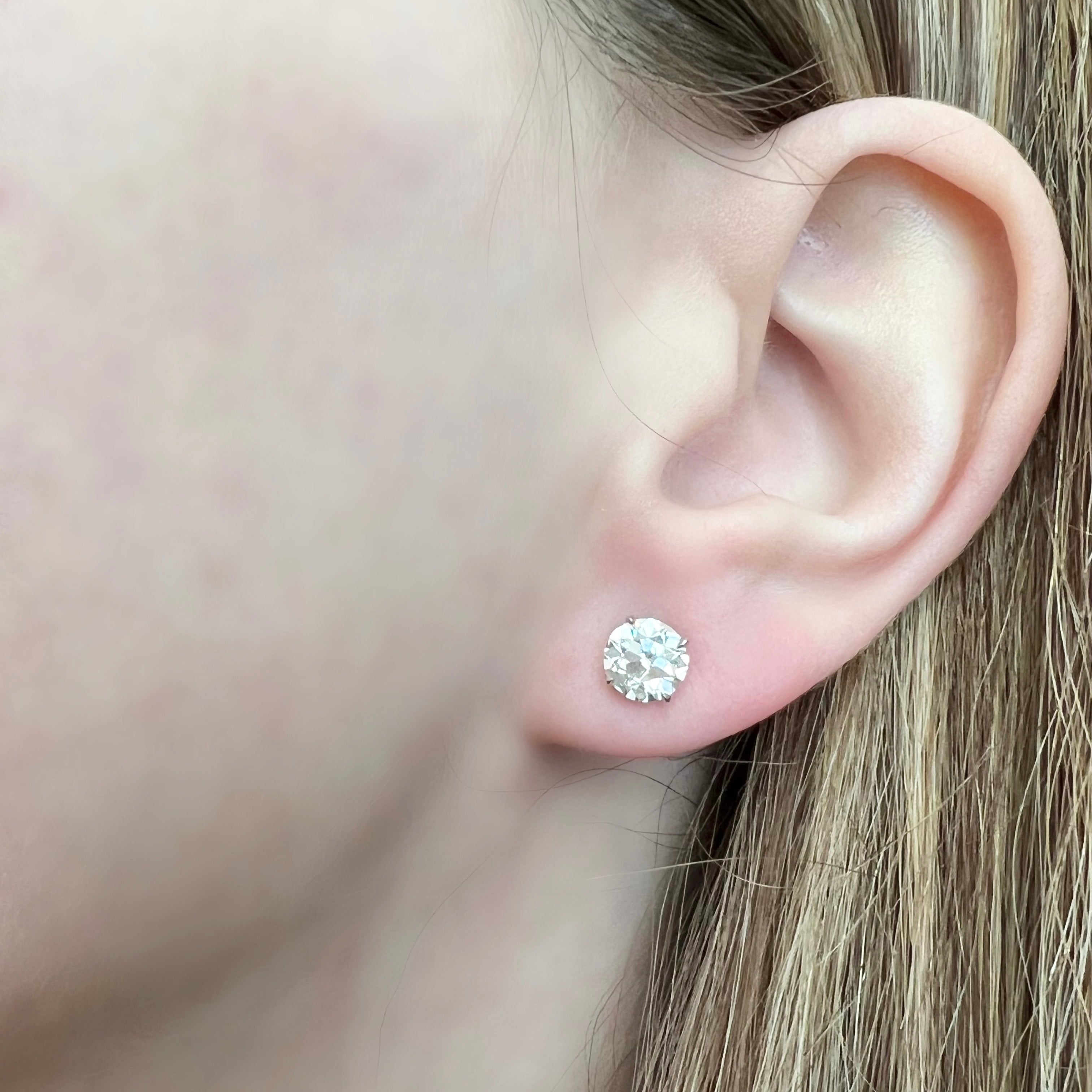 Platinum Old European-cut Diamond Earstuds