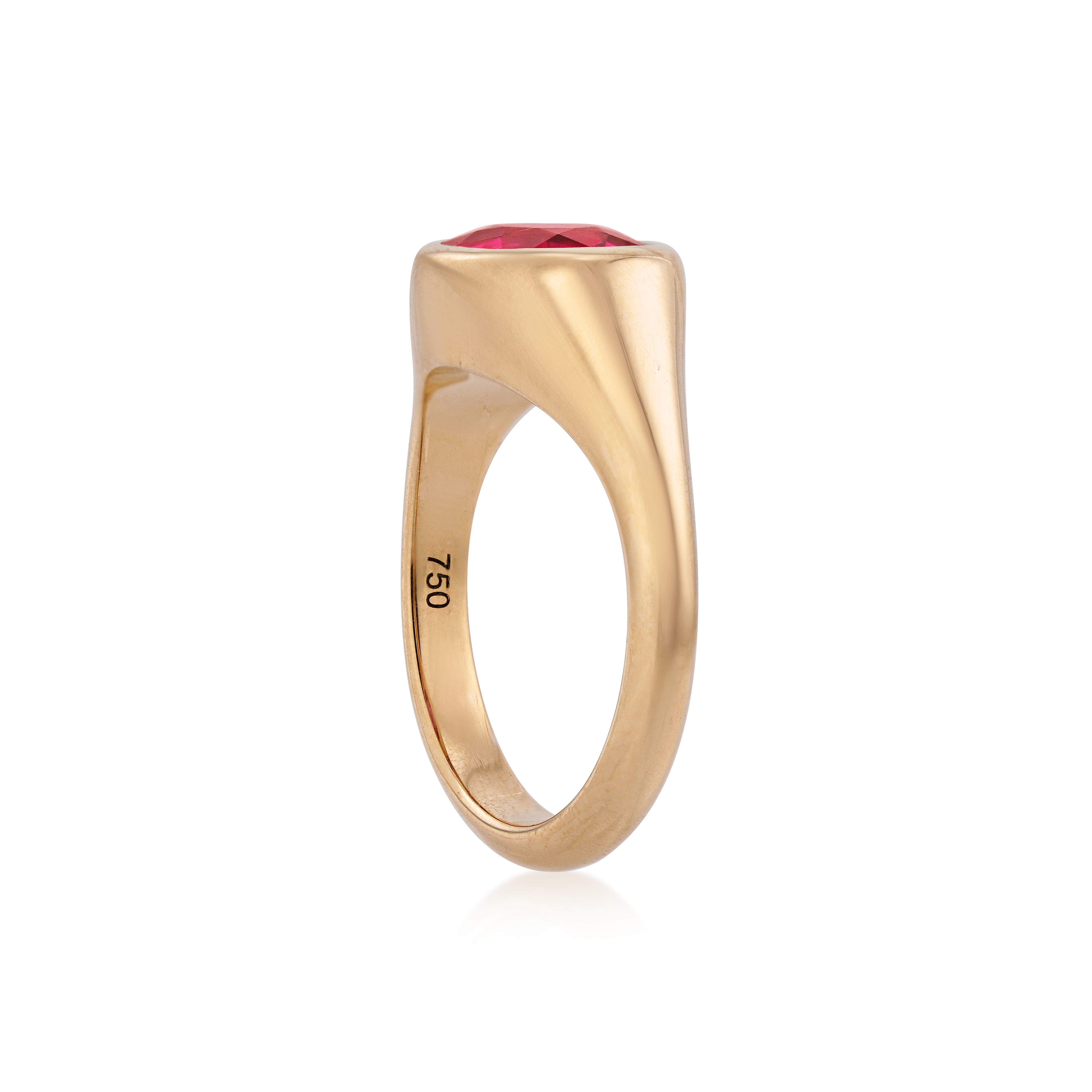 18kt yellow gold spinel signet ring, side view on white background