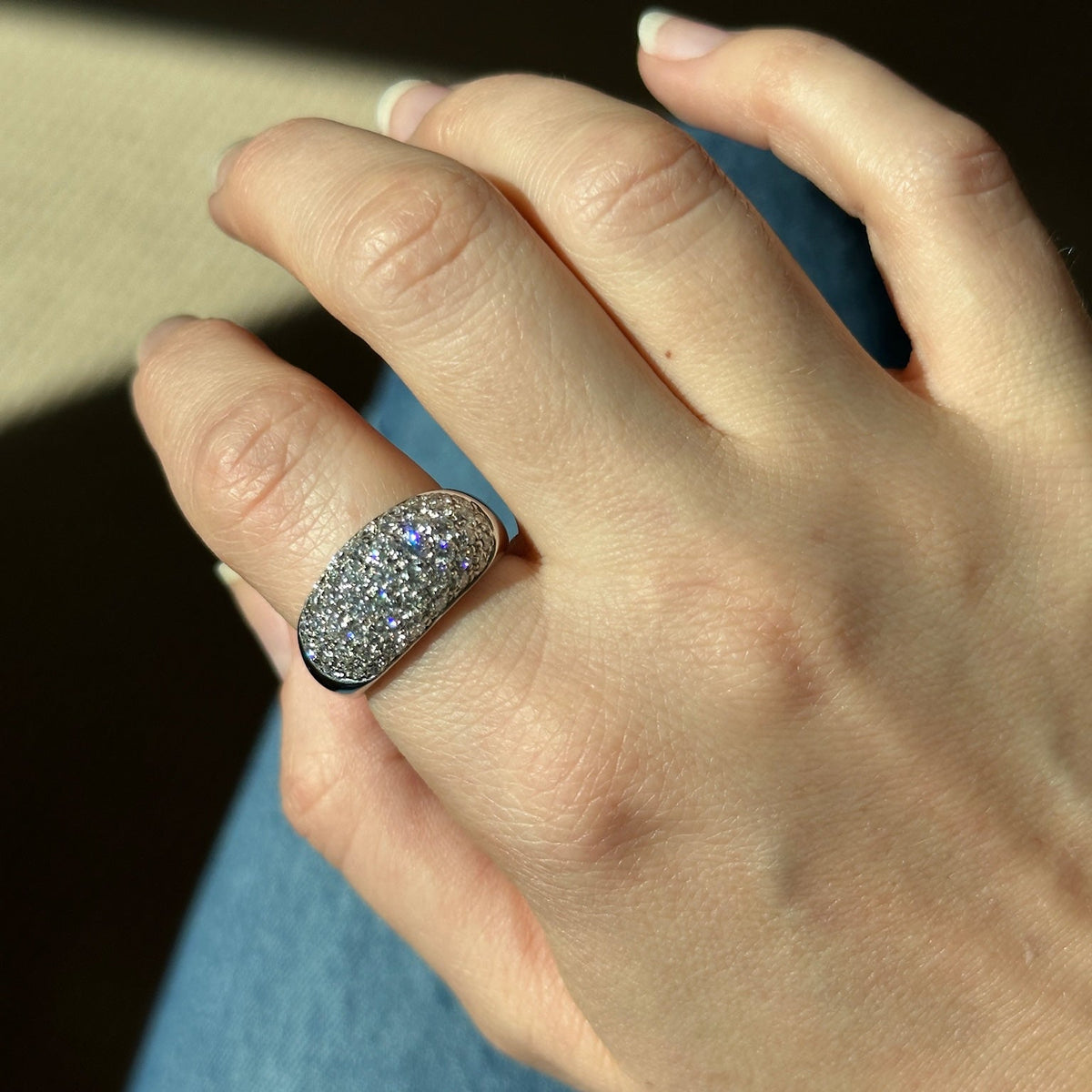 Bulgari 18kt White Gold and Diamond Ring