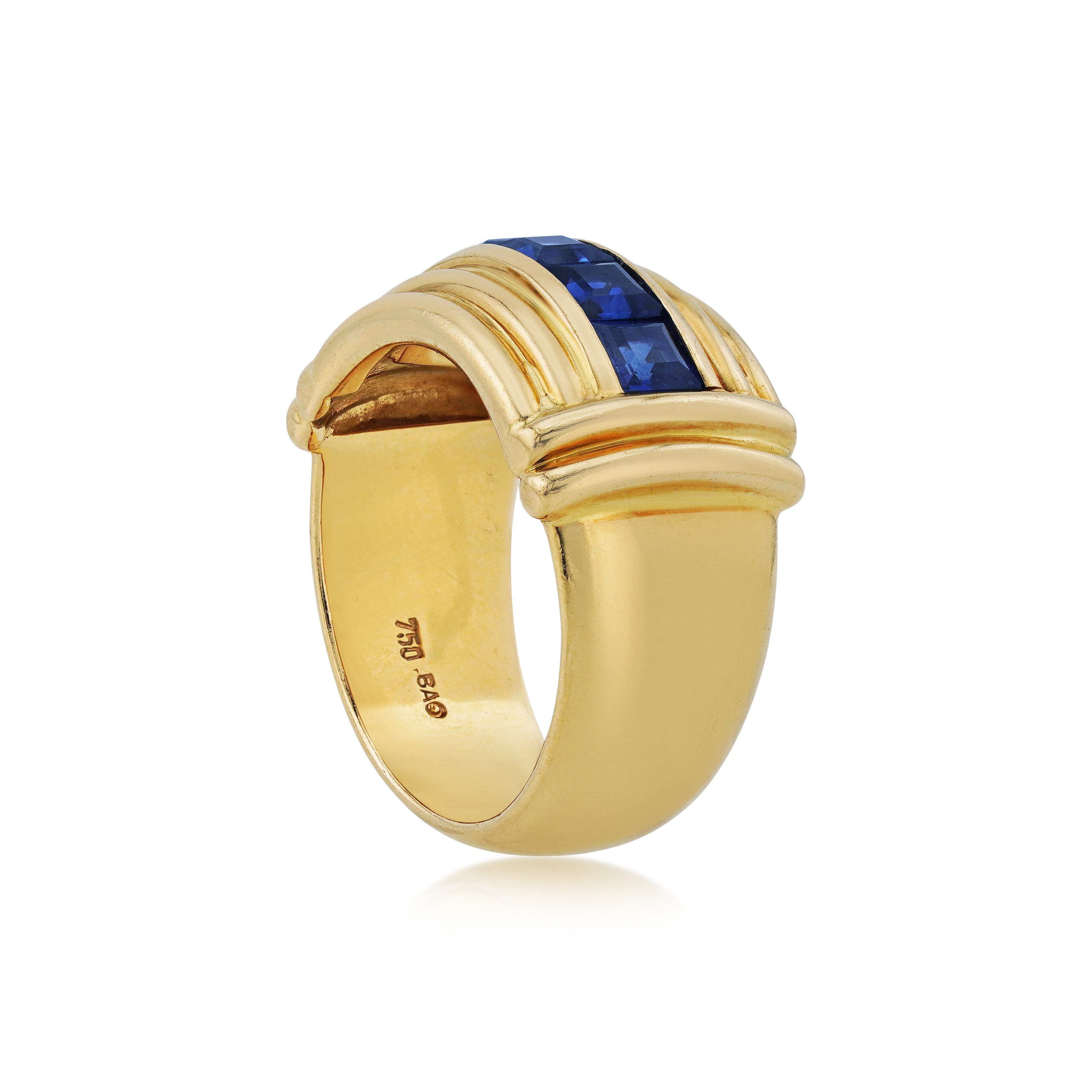 18kt Yellow Gold and Sapphire Ring