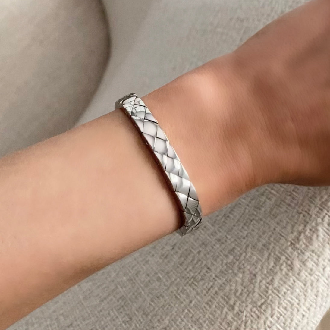 Chanel 18kt White Gold Matelasse Bracelet