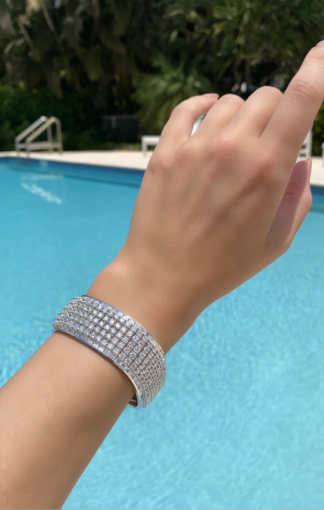 18kt White Gold and Diamond Bracelet