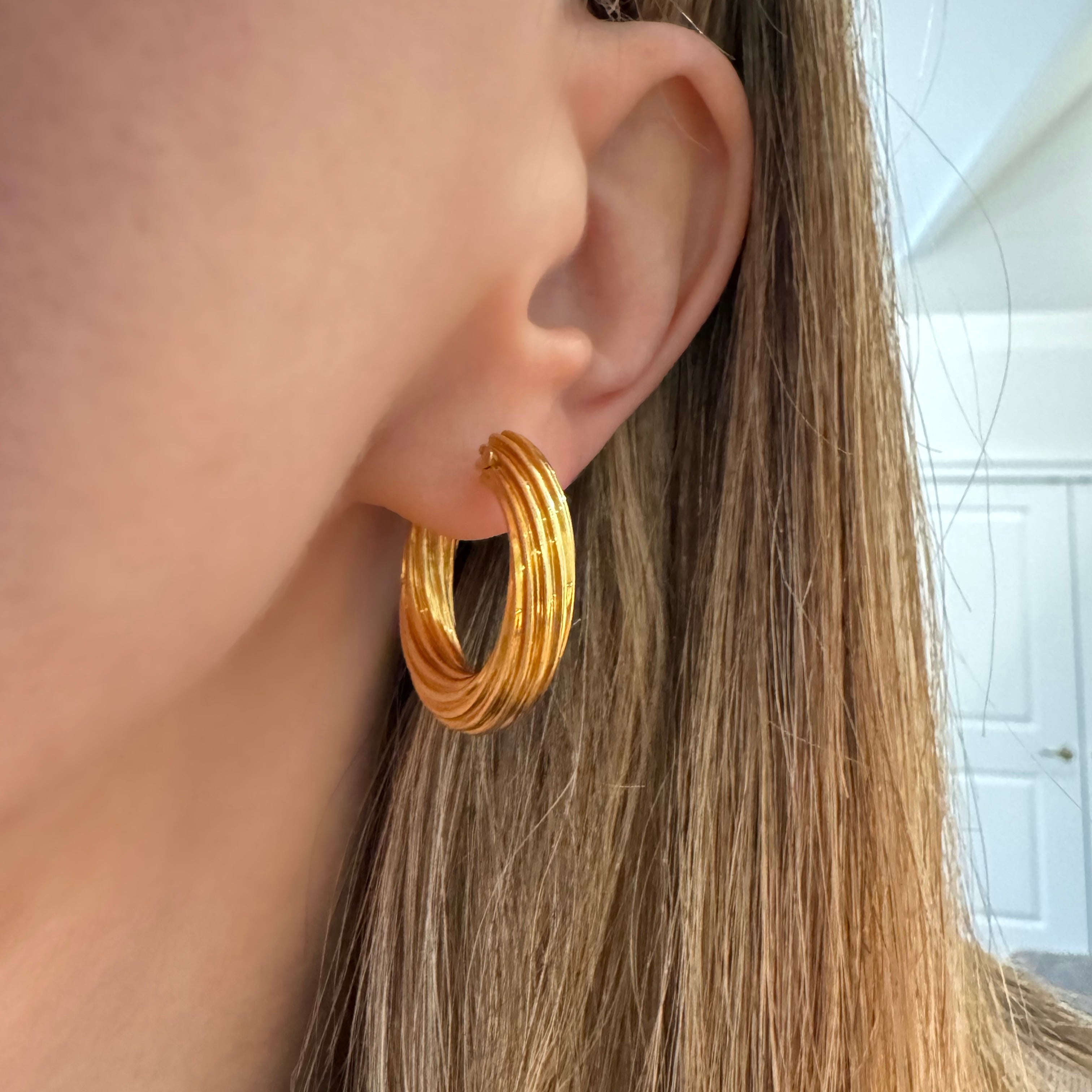 18kt Yellow Gold Twisted Hoop Earrings