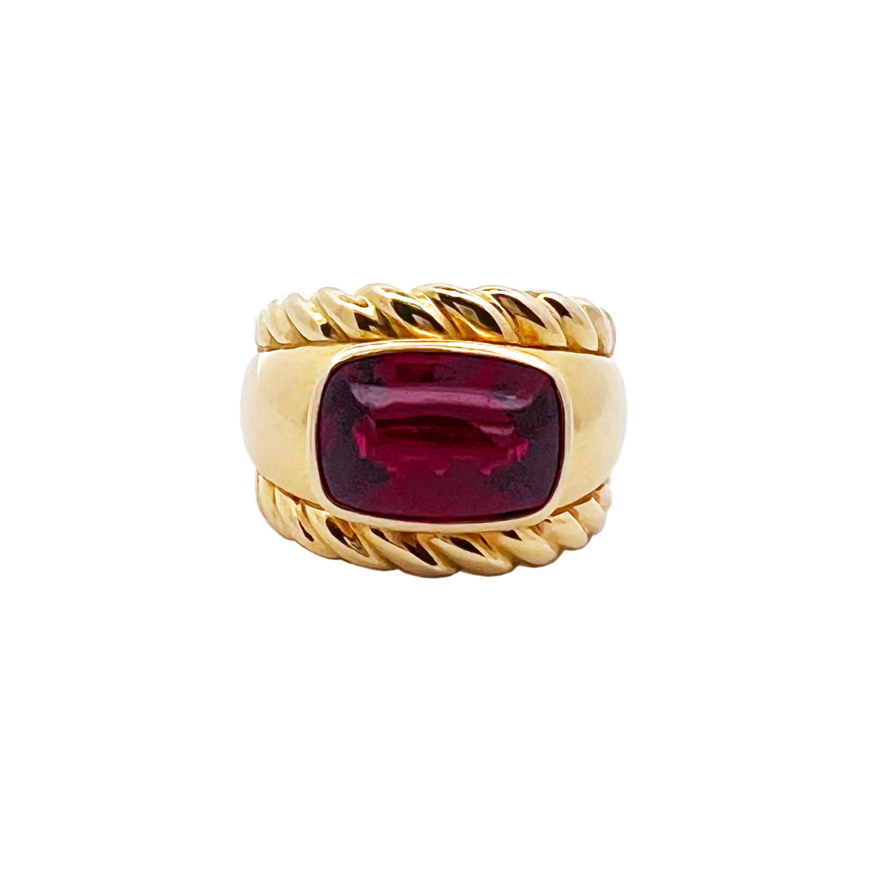 Verdura 18kt Yellow Gold Garnet Ring